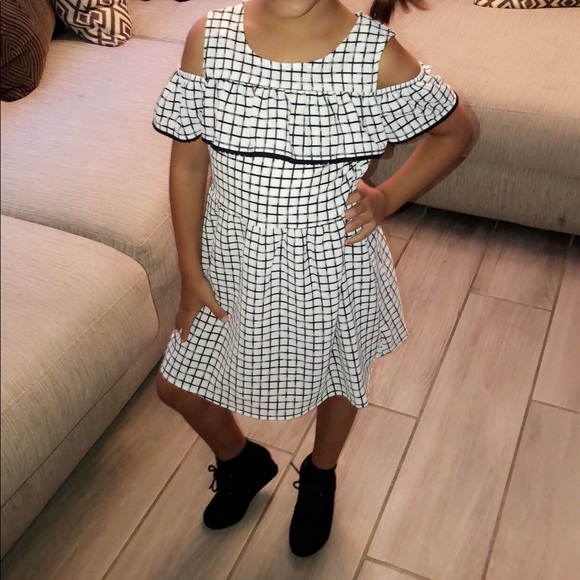 Girls dress - Picture 5 of 5